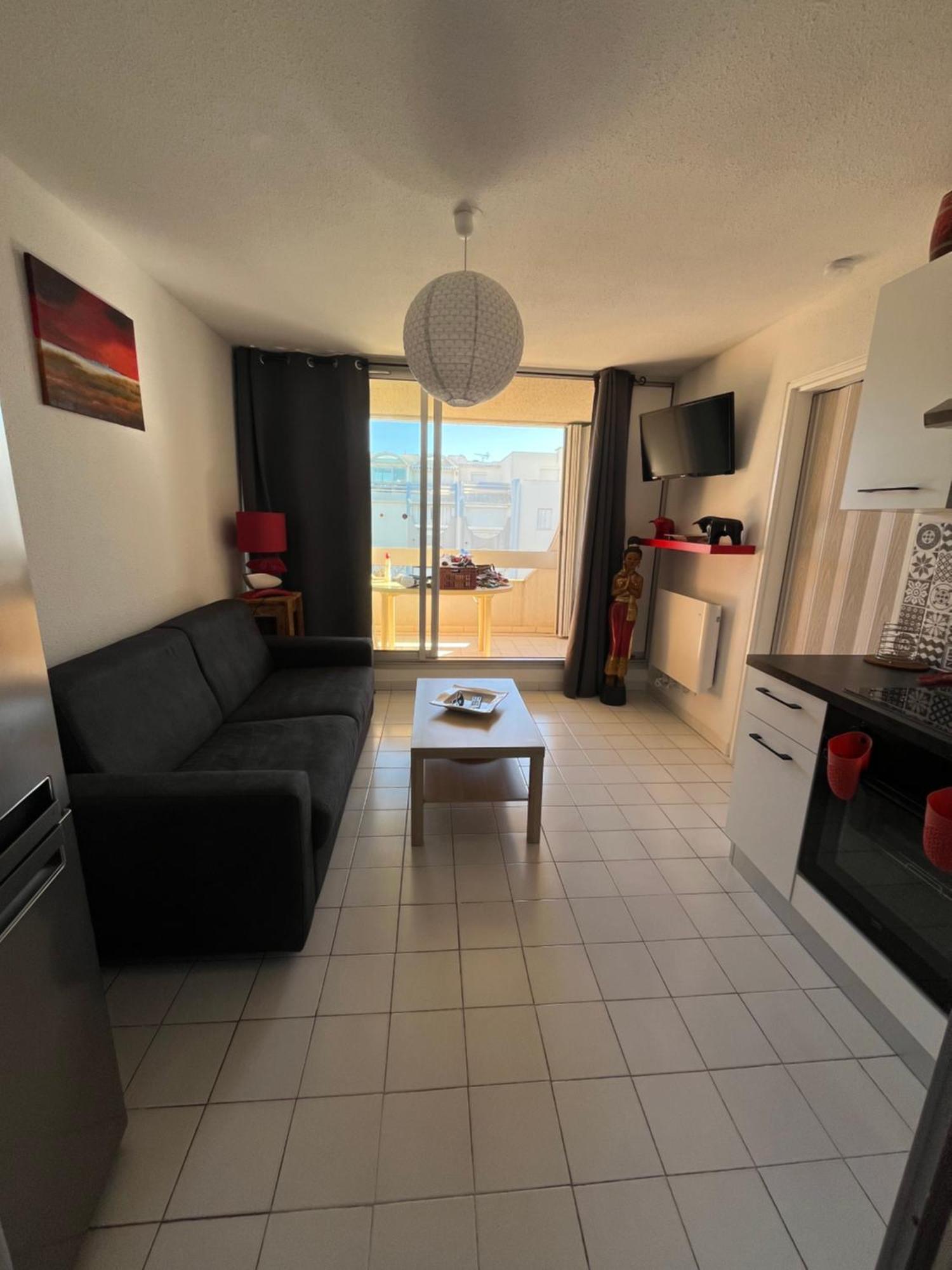 Appartement 2 Pieces + Cabine, 6 Couchages Le Grau-du-Roi Exterior photo